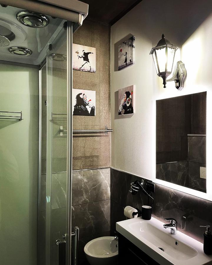 몬차 Le Stanze Di Marco B&B 외부 사진